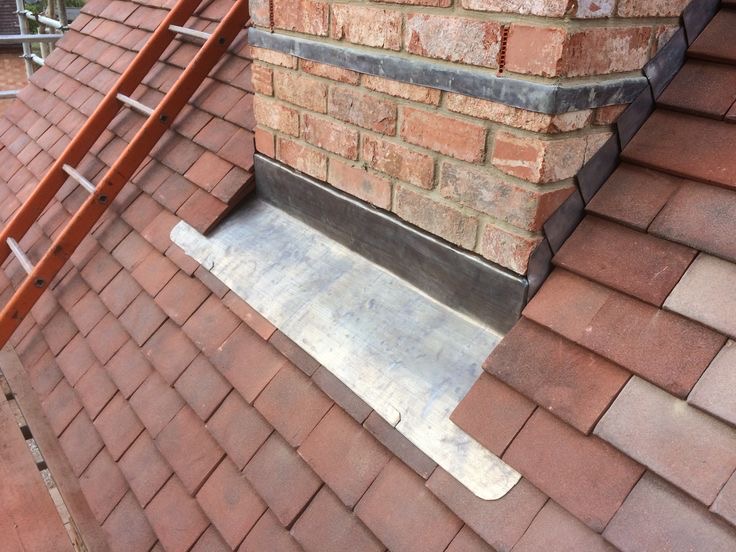 Chimney lead flashing by Alliance Roofing London